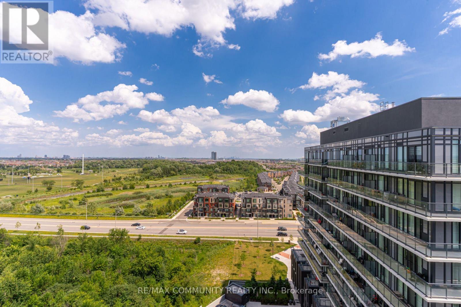#1206 225 VETERANS DRIVE - 33