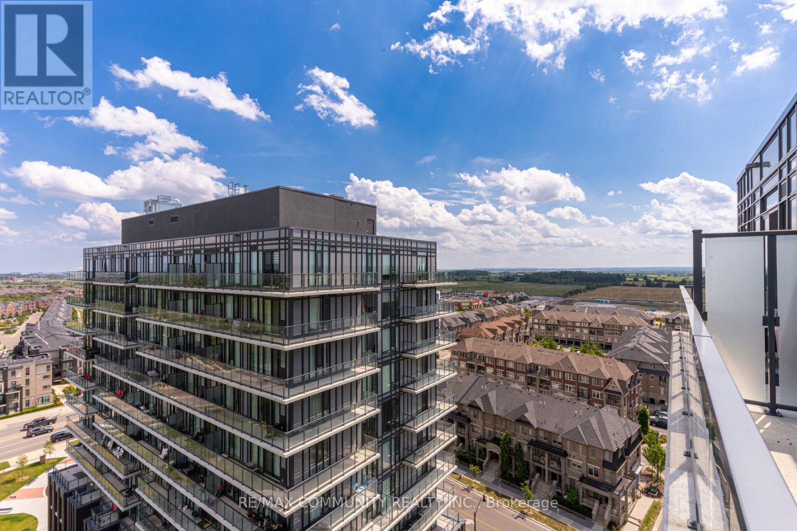 #1206 225 VETERANS DRIVE - 34