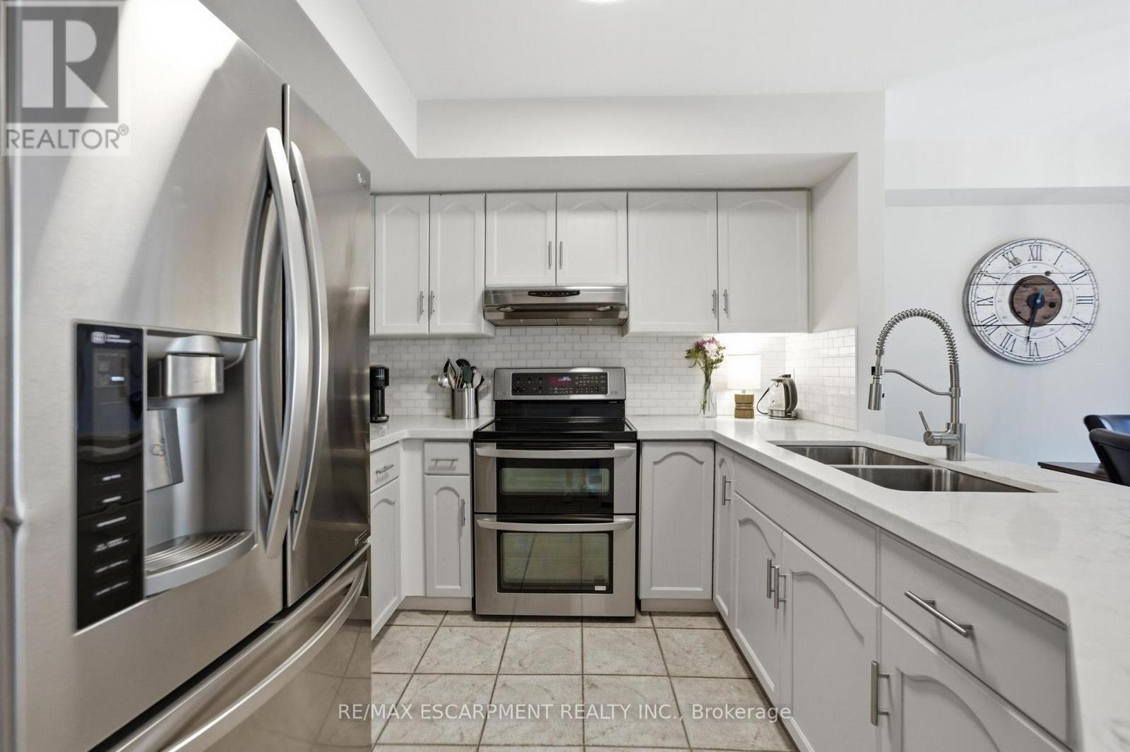 27 BEECH STREET - 10