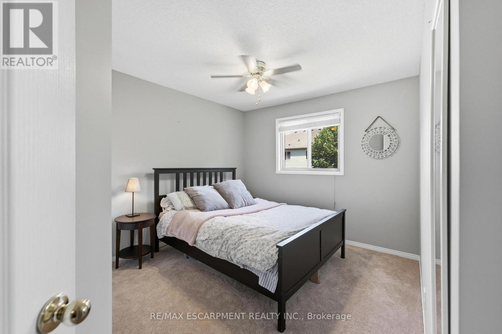27 BEECH STREET - 19