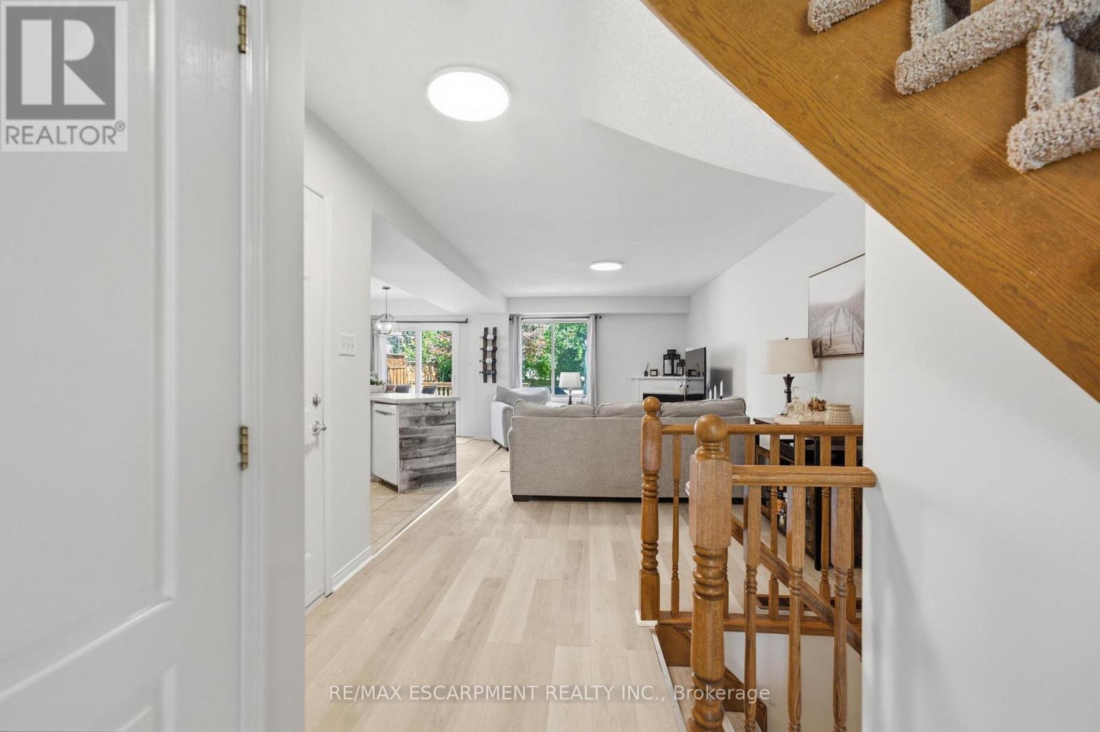 27 BEECH STREET - 5