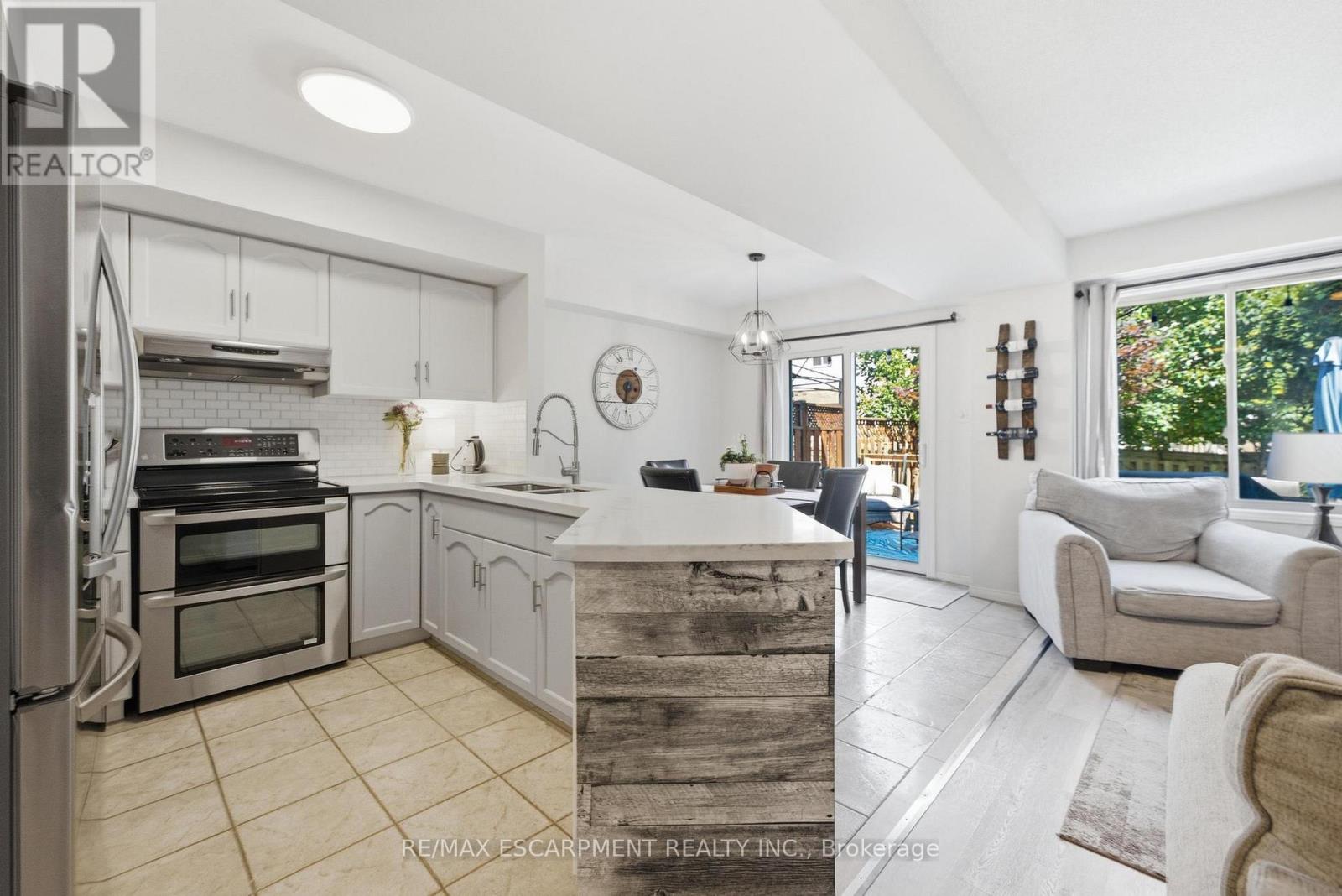 27 BEECH STREET - 9