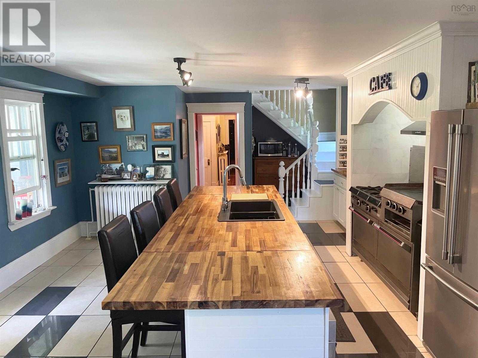 317 Church Road - 13