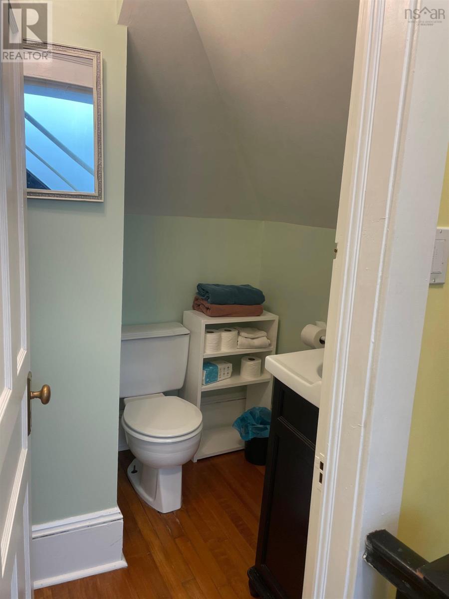 317 Church Road - 45