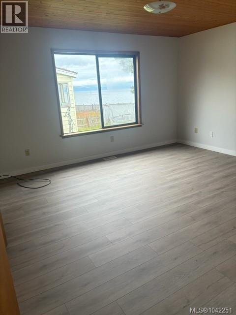 7375 Market St, Port Hardy