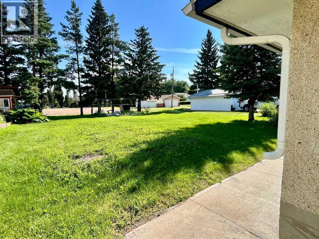 5316 55 Avenue - 26