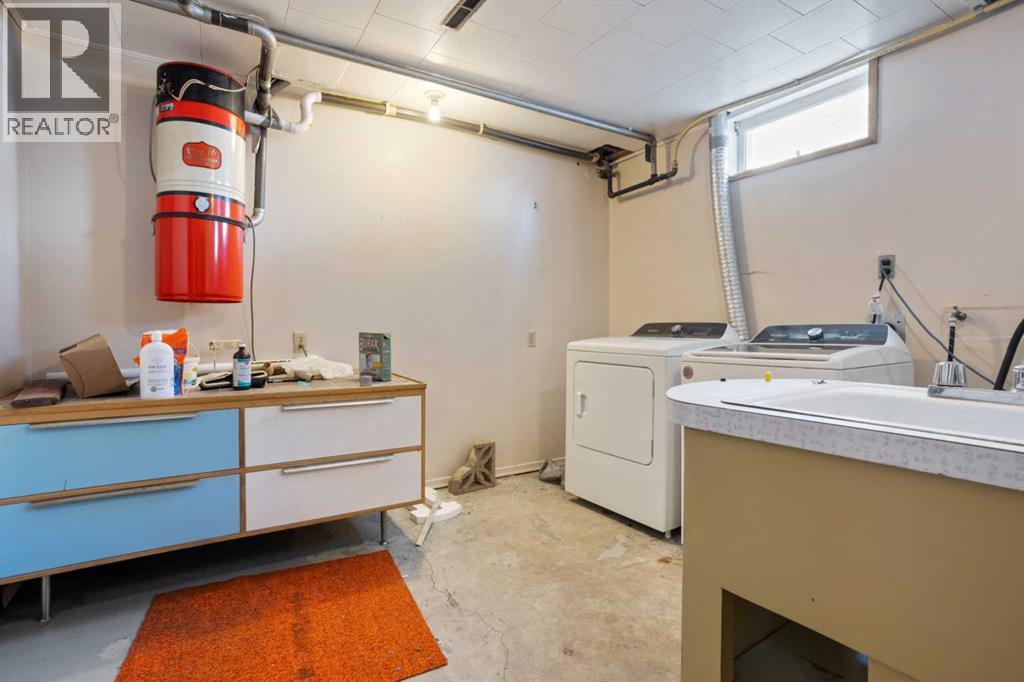 5316 55 Avenue - 21