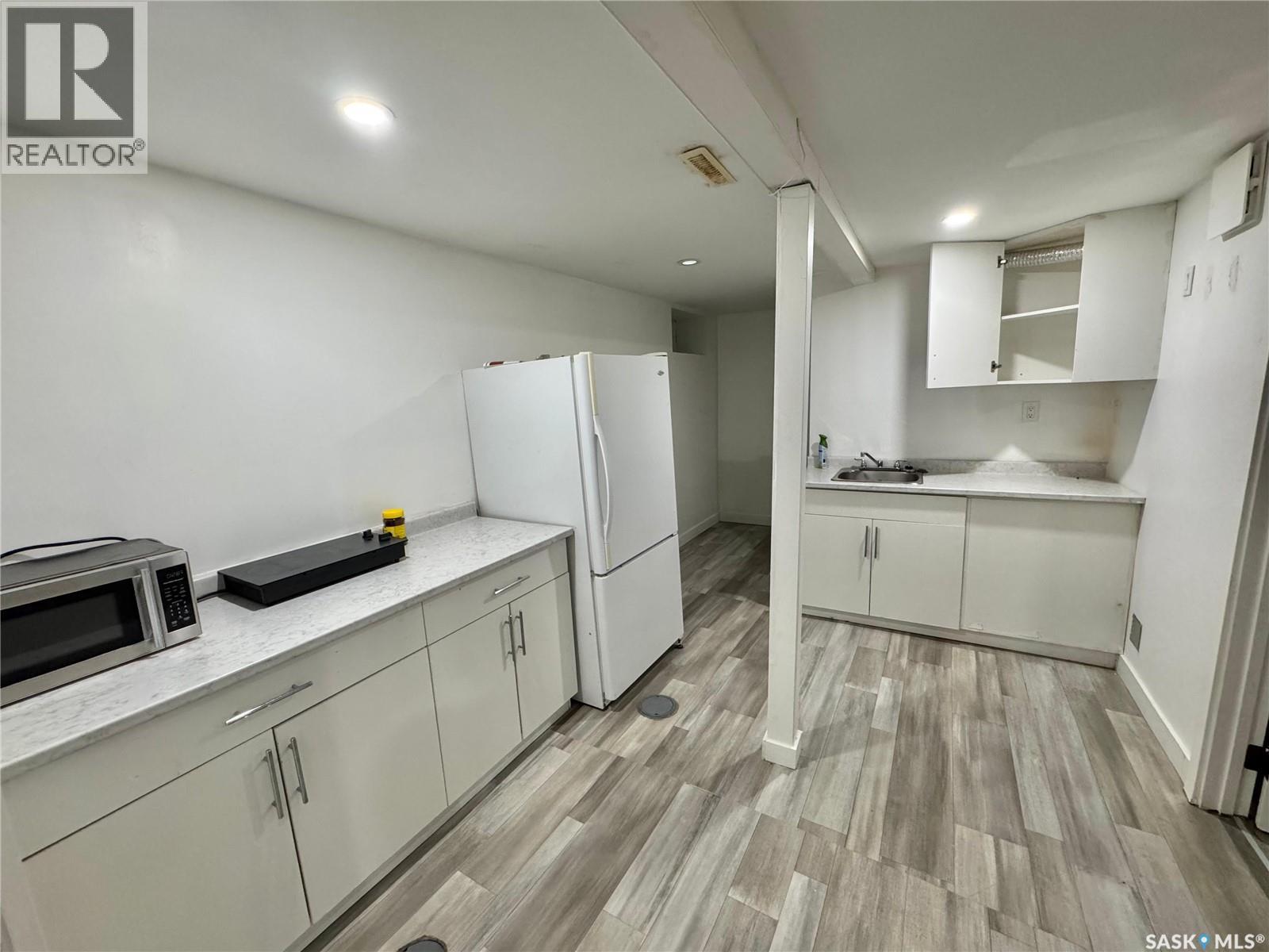 428 Scarth STREET - 36