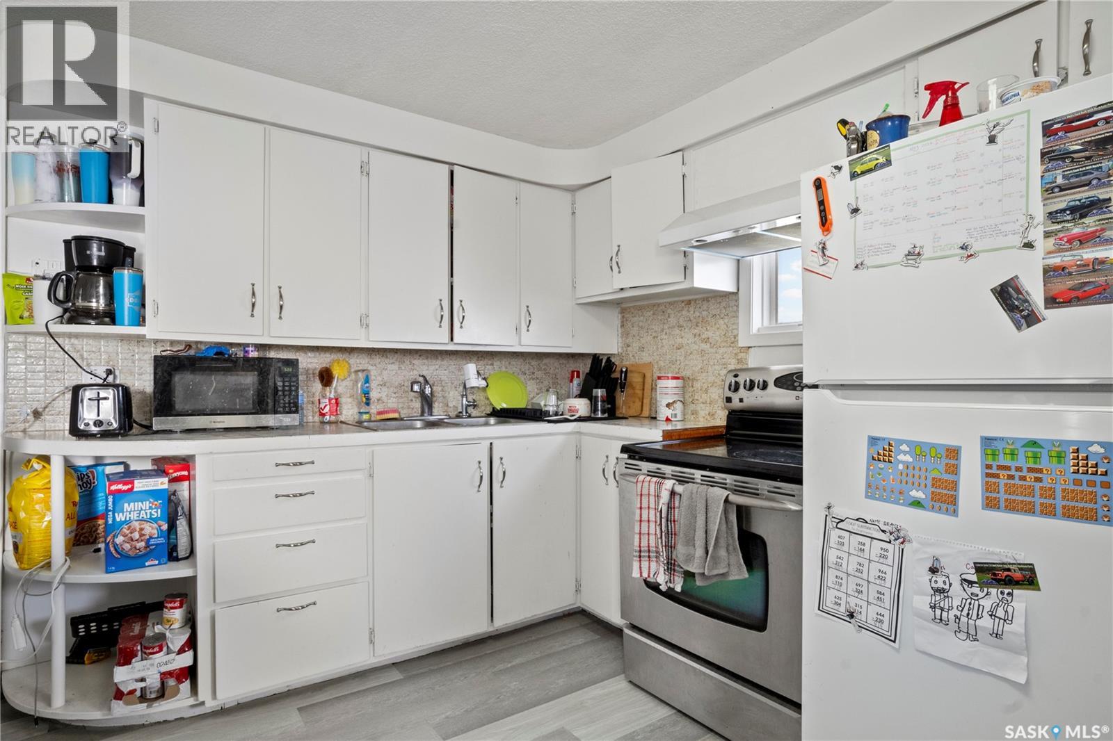 428 Scarth STREET - 21
