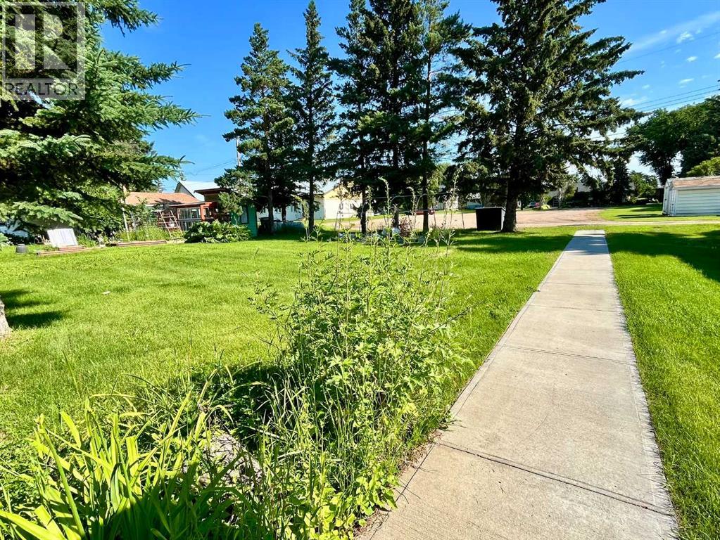 5316 55 Avenue - 27