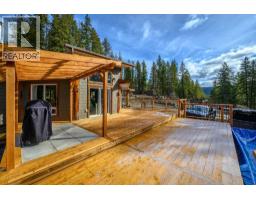 3pc Ensuite bath - 1665 Enderby Mabel Lake Road, Enderby, BC V0E1V5 Photo 6