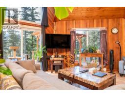 1665 Enderby Mabel Lake Road, Enderby, BC V0E1V5 Photo 12