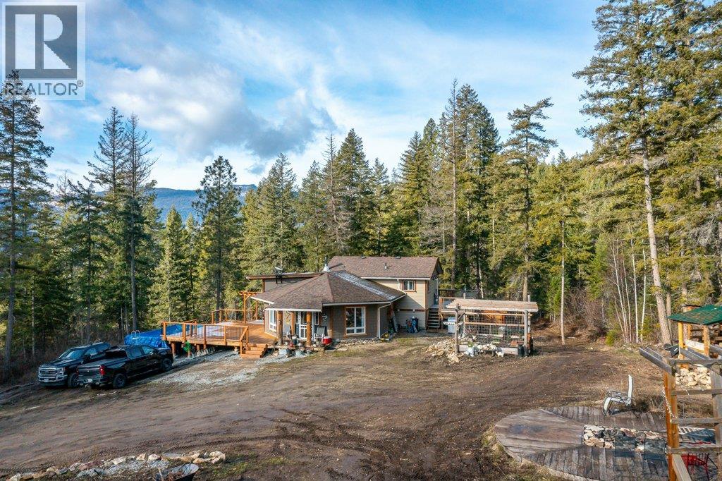1665 Enderby Mabel Lake Road - 54