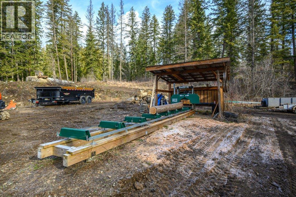 1665 Enderby Mabel Lake Road - 35