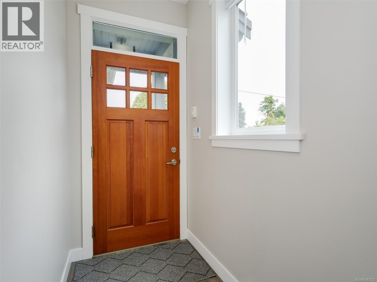 2074 Kennedy St N, Sooke
