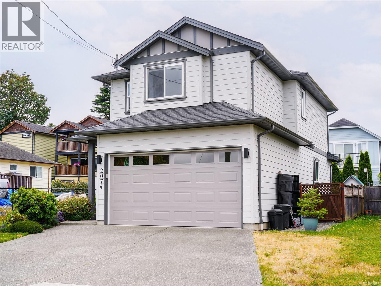 2074 Kennedy St N, Sooke