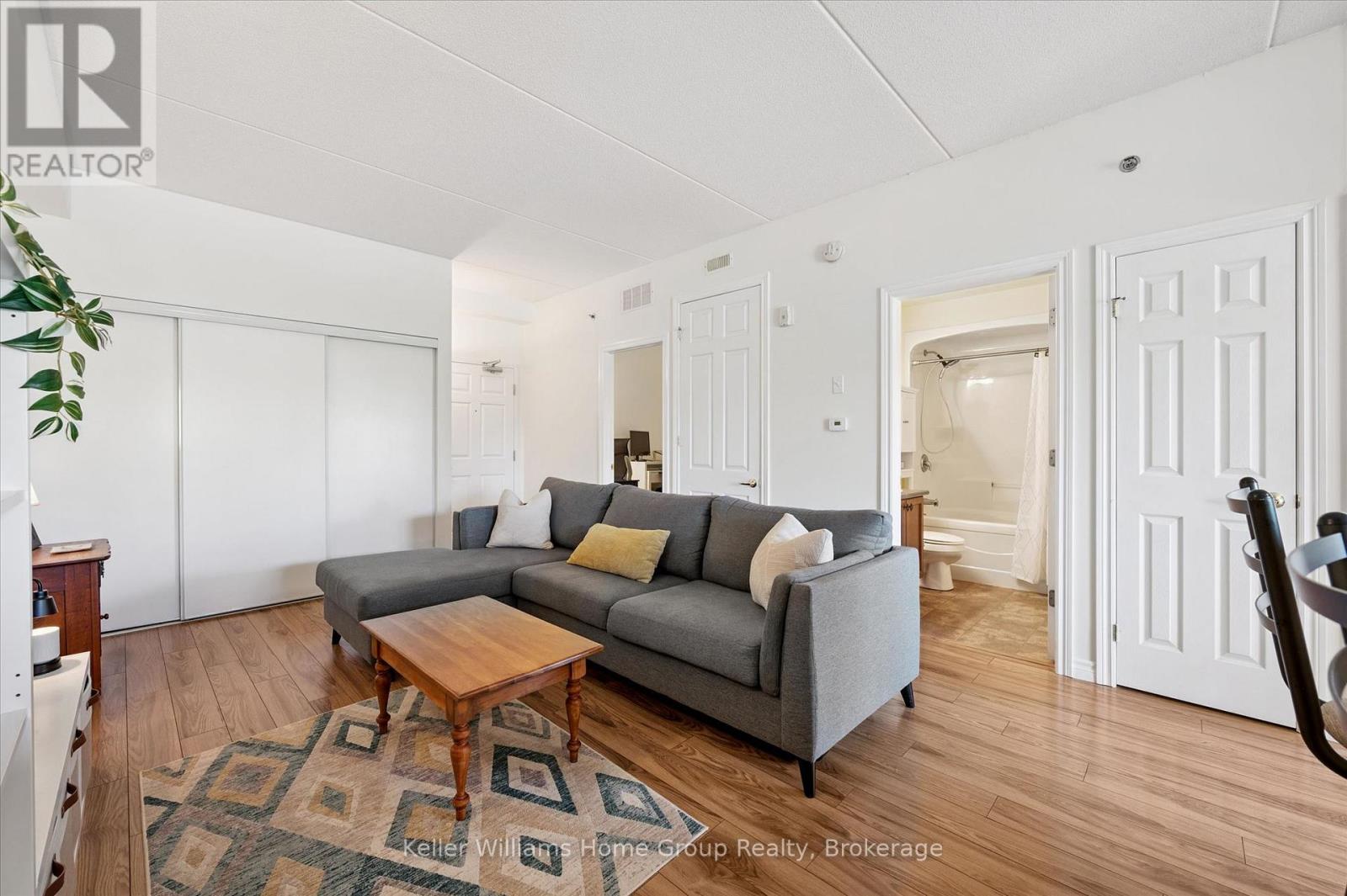 #114 308 WATSON PARKWAY N - 8