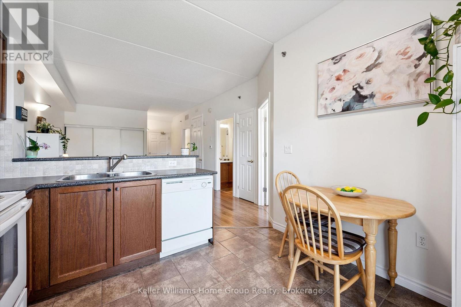 #114 308 WATSON PARKWAY N - 13