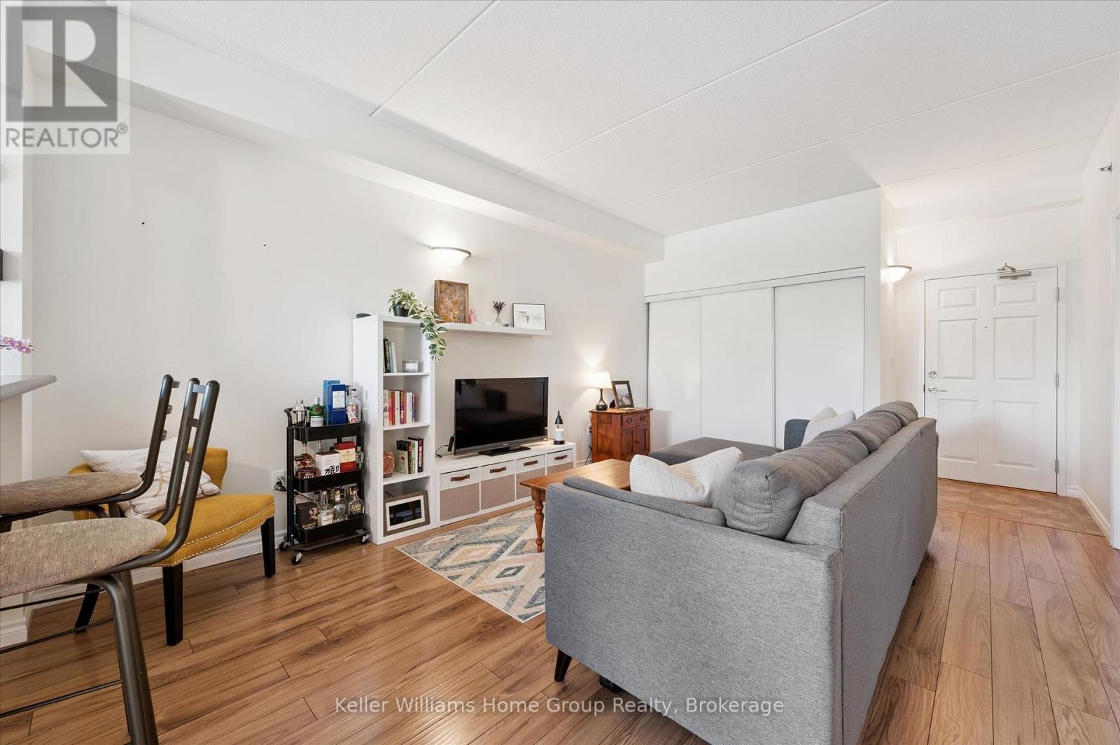 #114 308 WATSON PARKWAY N - 7