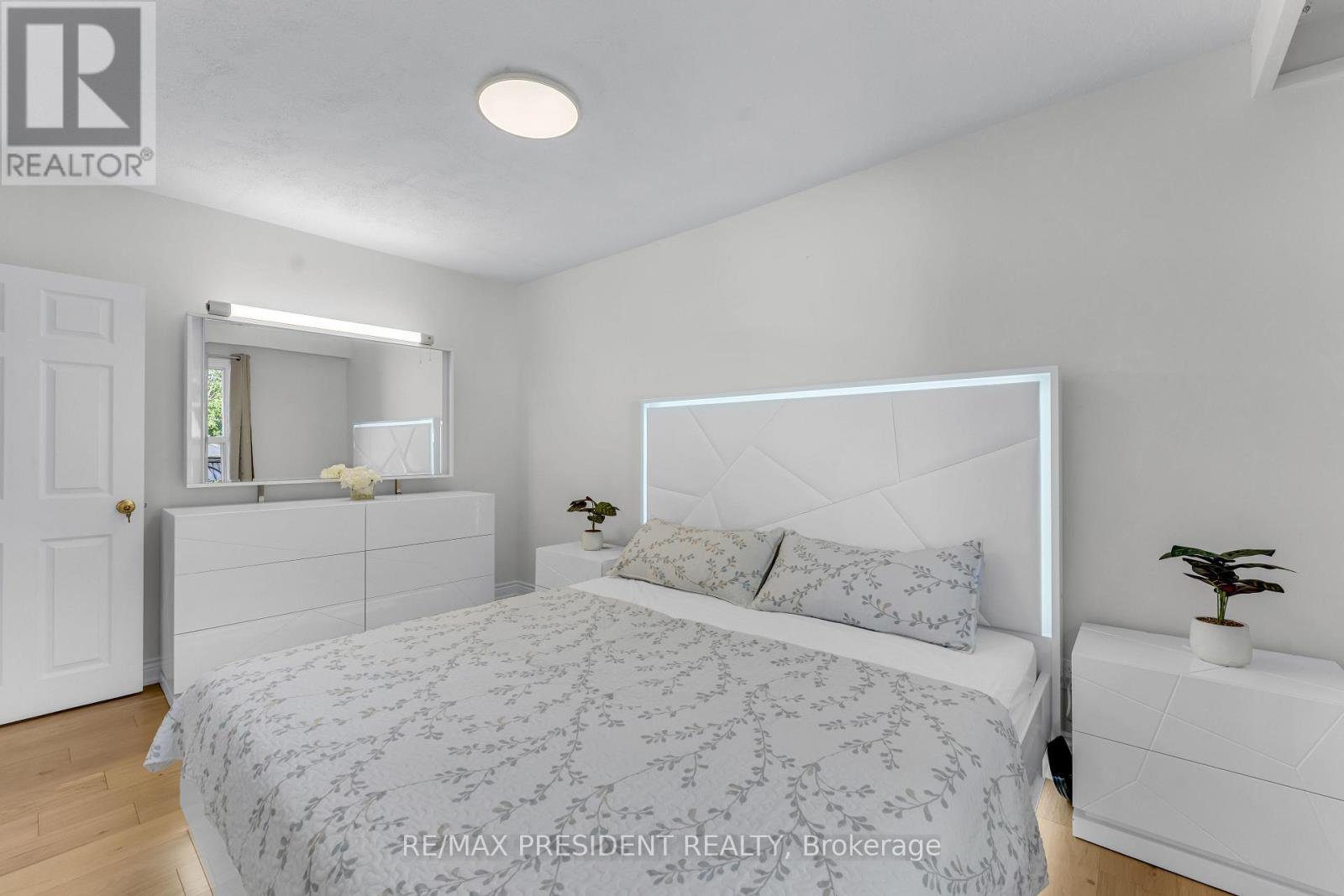 163 PRINCE CHARLES DRIVE - Image 11