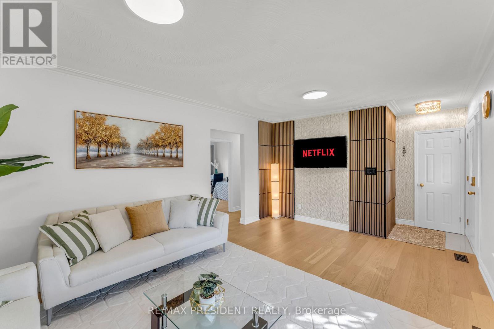 163 PRINCE CHARLES DRIVE - Image 8