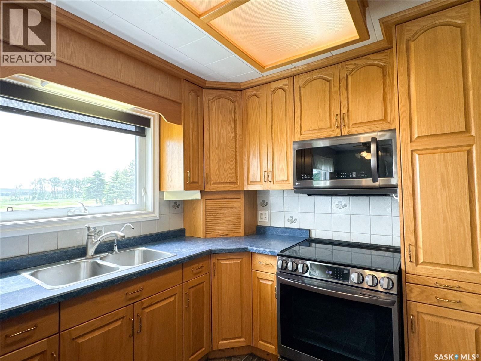 Parcel A SE 14-36-30-1 Title 123288824 - 5