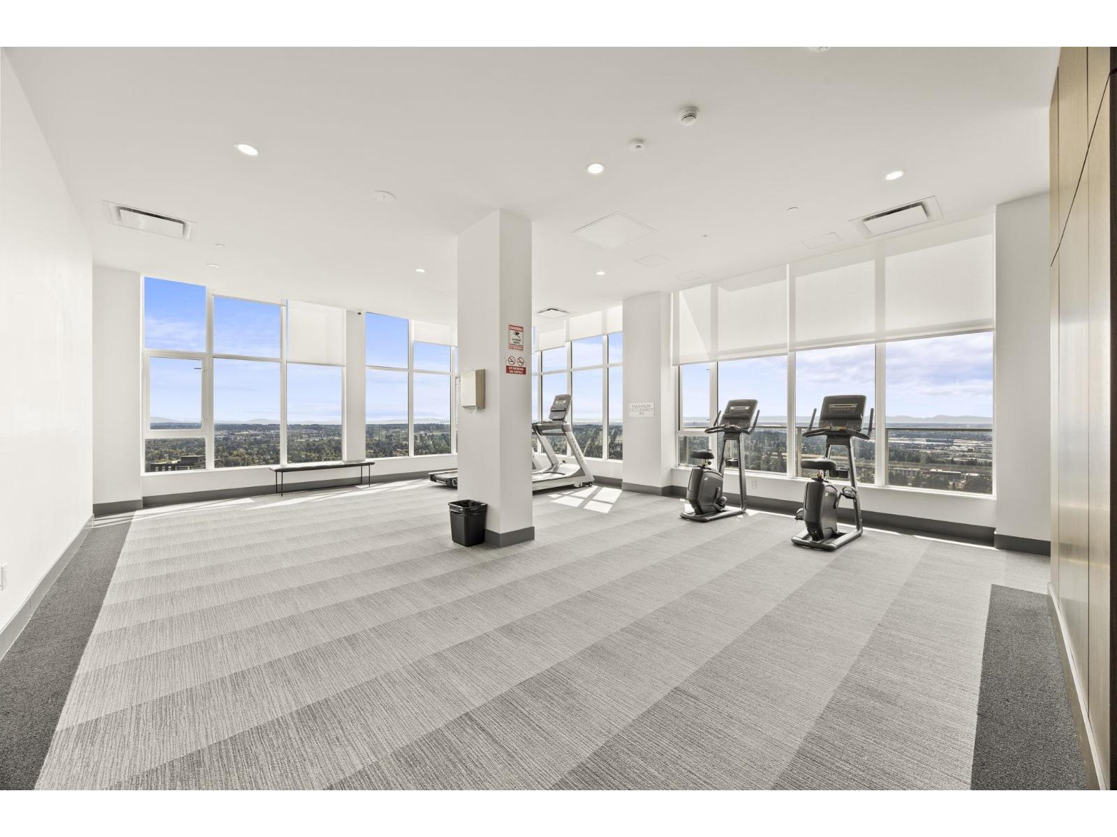 914 13350 CENTRAL AVENUE, Surrey