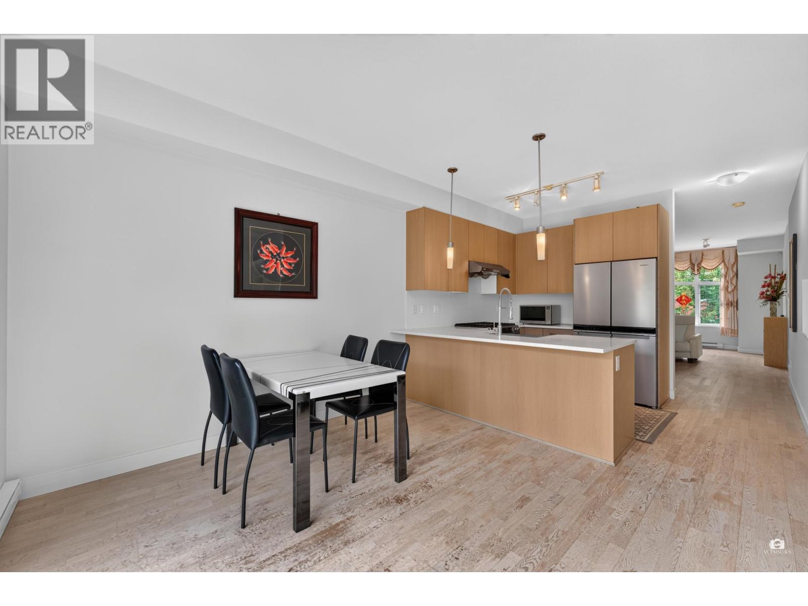 805 8485 NEW HAVEN CLOSE, Burnaby