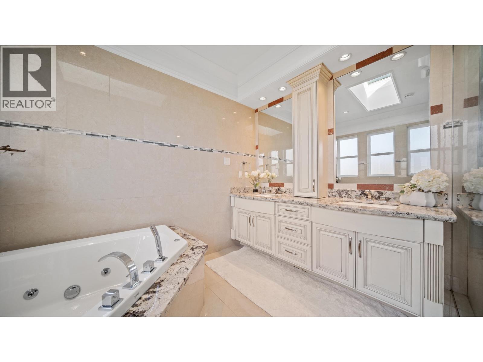 8651 PIGOTT ROAD, Richmond