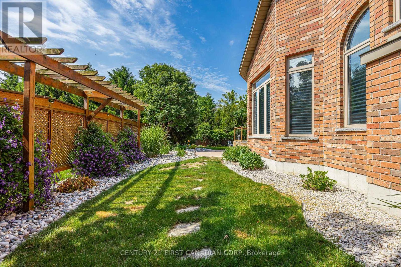 10159 MEADOWLILY CRESCENT - Image 9