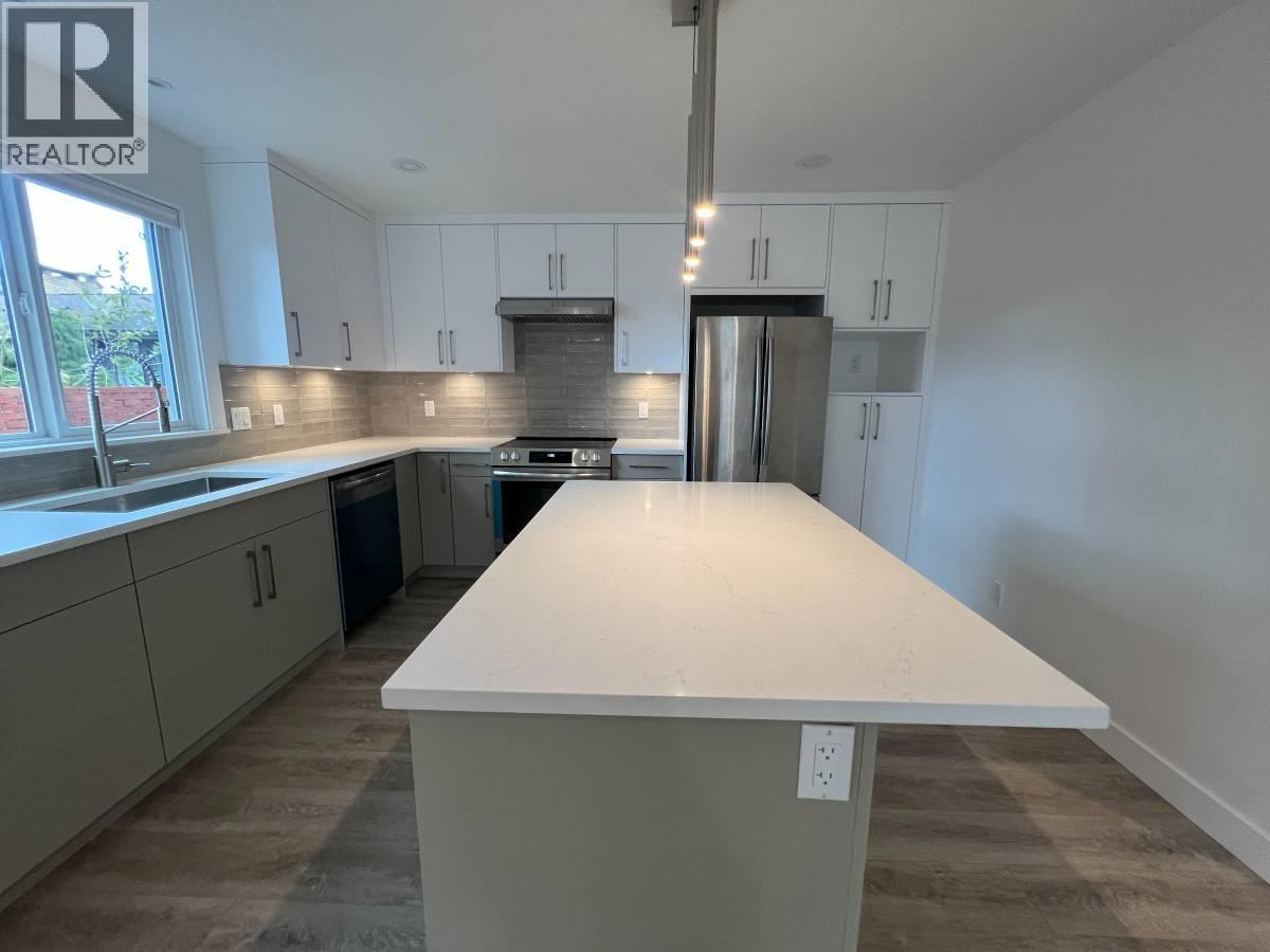 Suite 12096 IRVING ST, Maple Ridge