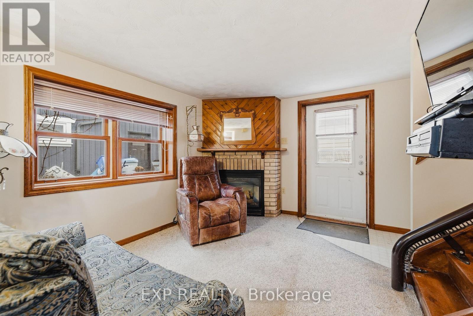 19 ADAM STREET - 22