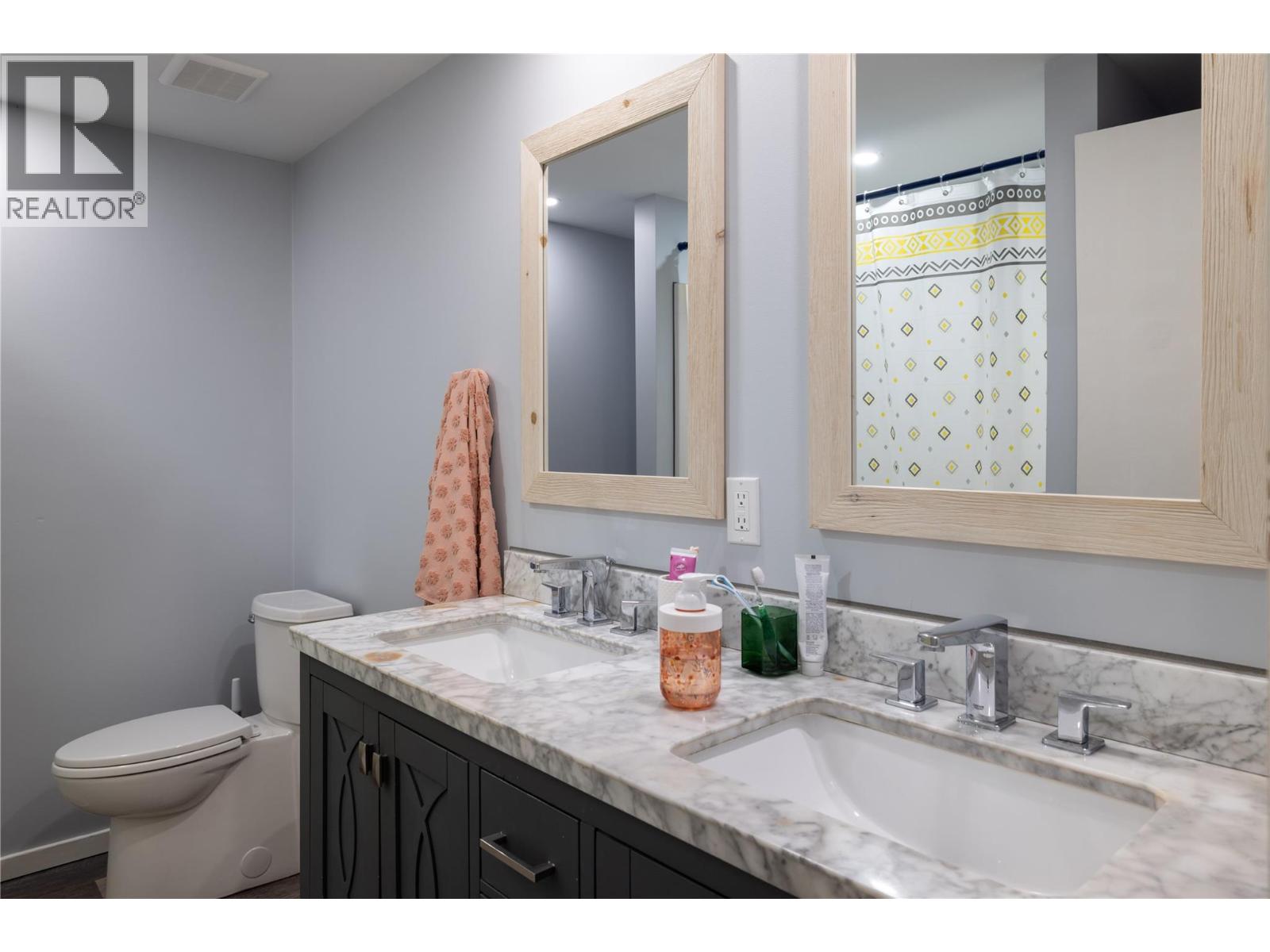 2271 Francis Street - 13