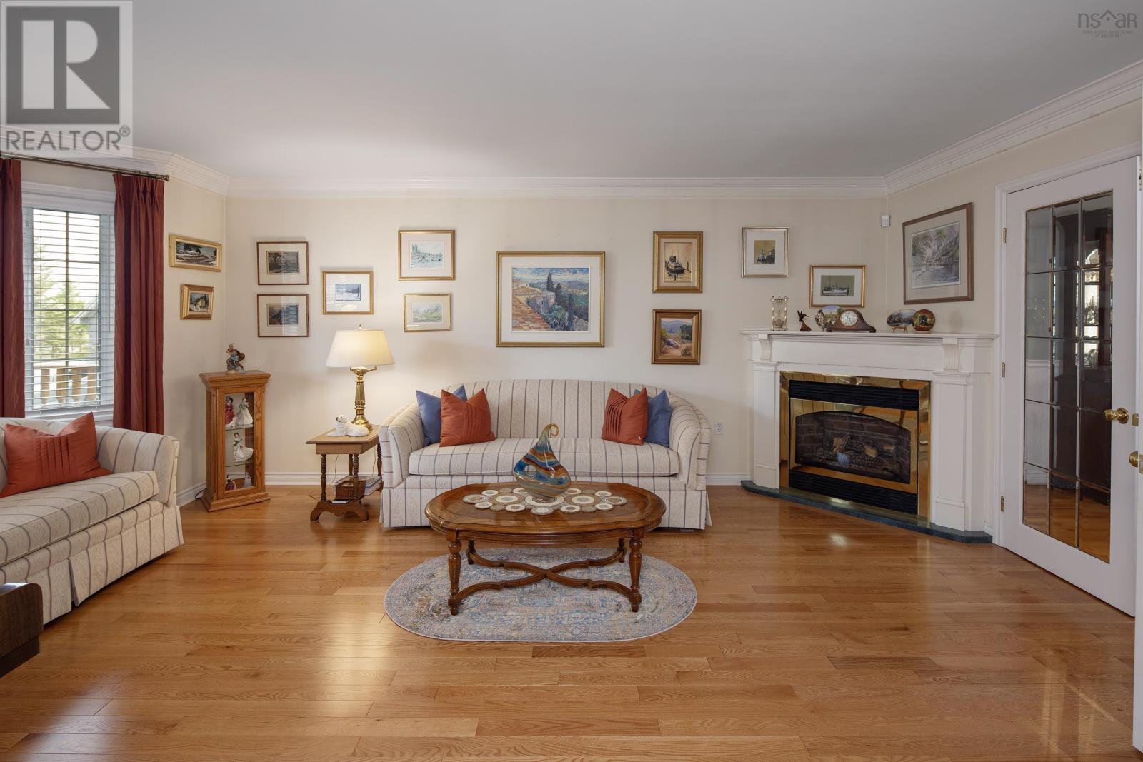 10 Blanchard Crescent - 10