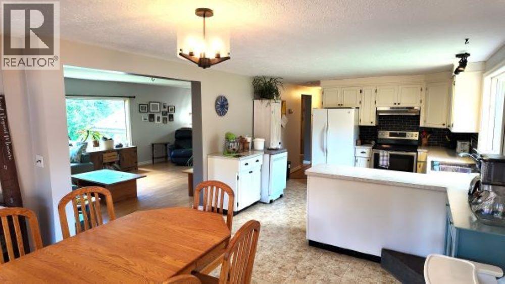 3190 MORRISON ROAD, Valemount