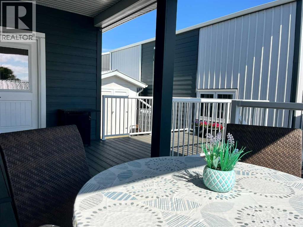 5132 54 Avenue - 30