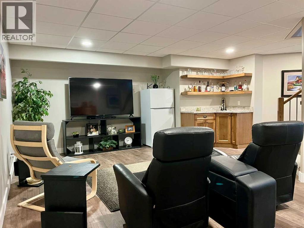 5132 54 Avenue - 19