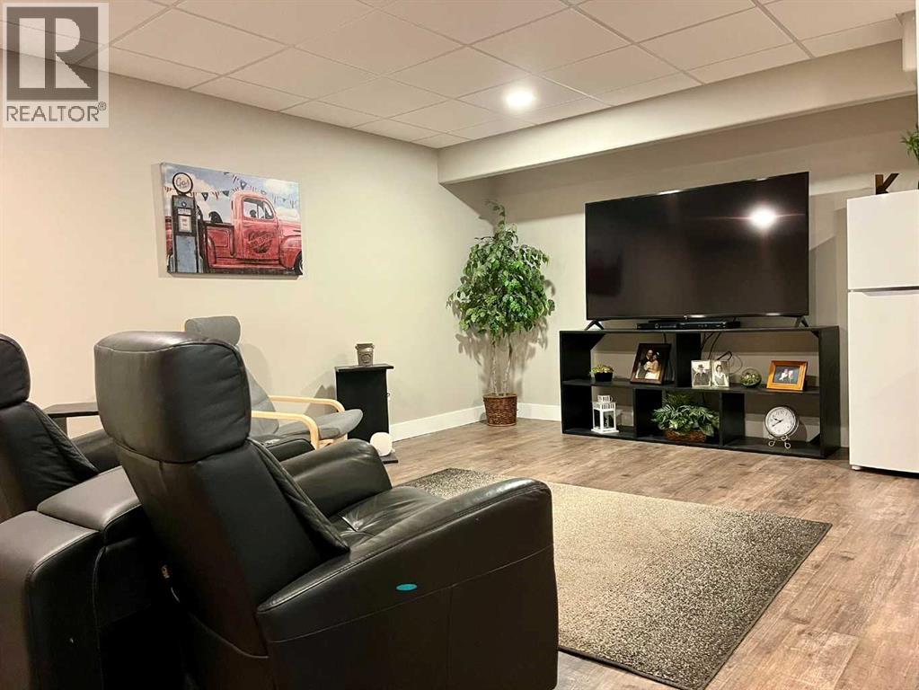 5132 54 Avenue - 20