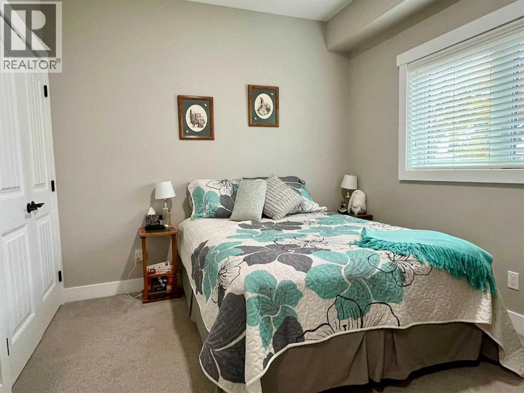 5132 54 Avenue - 15