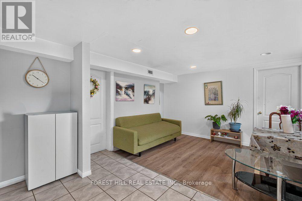 36 FLEETWELL COURT - 27