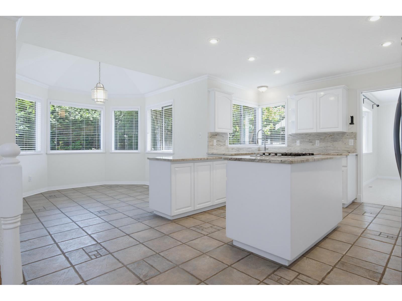 20324 94B AVENUE, Langley
