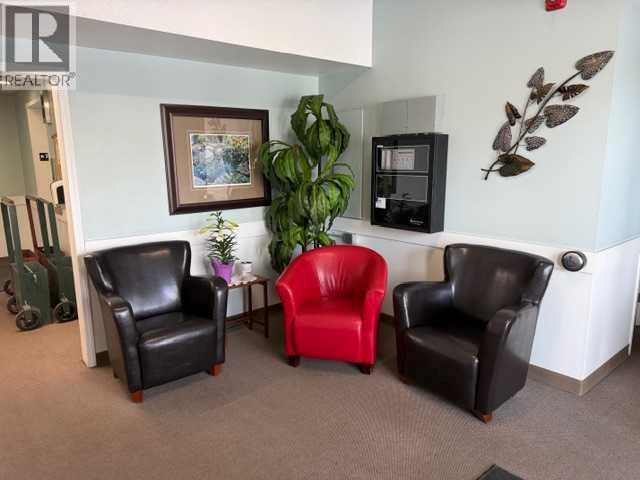 #206, 5007 52 Avenue - 11