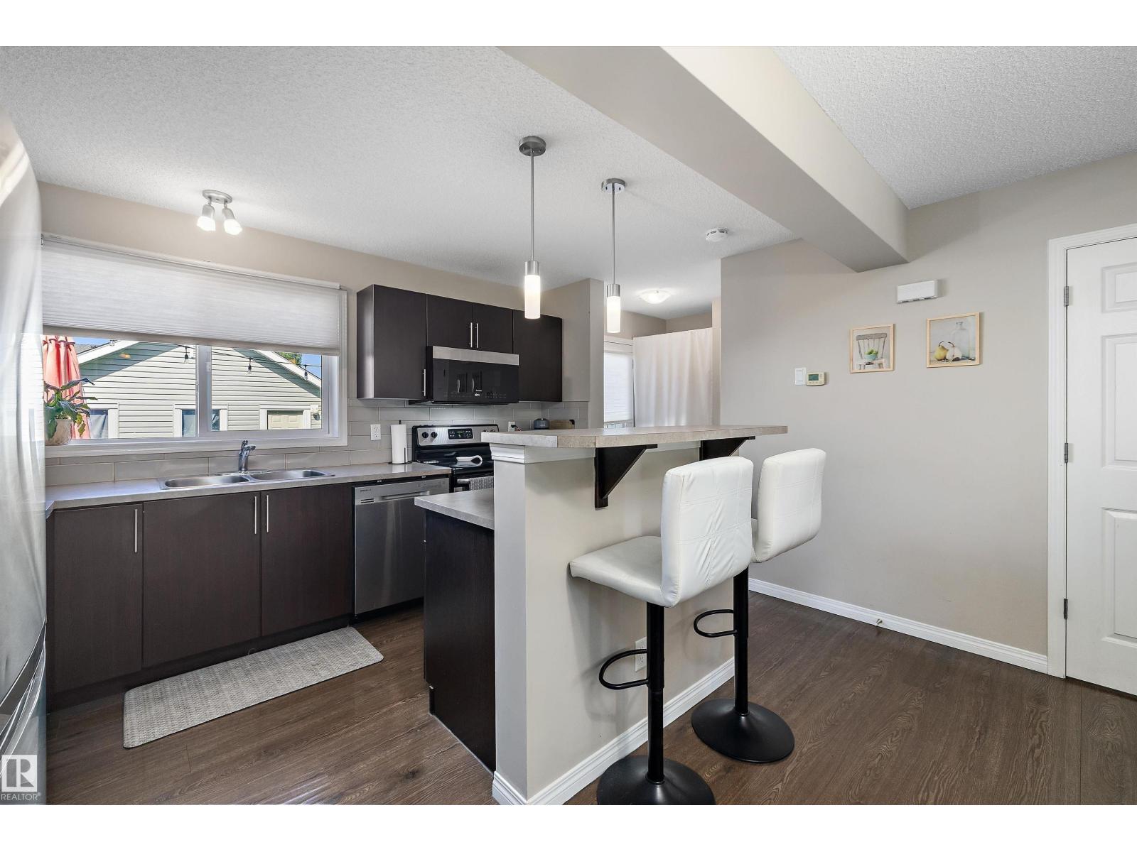1922 74 ST SW - 15