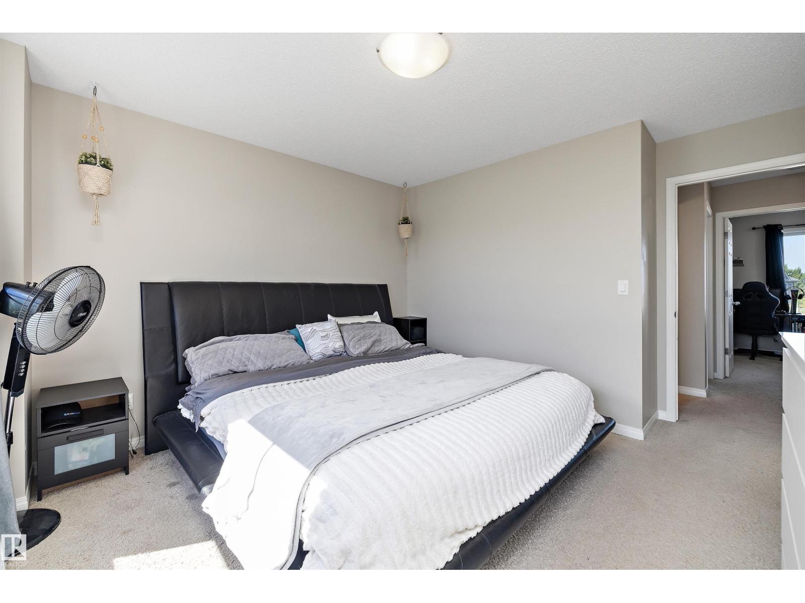 1922 74 ST SW - 22