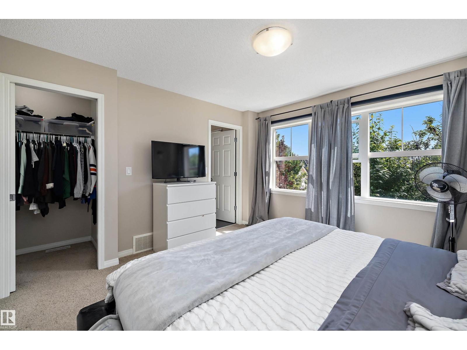 1922 74 ST SW - 24