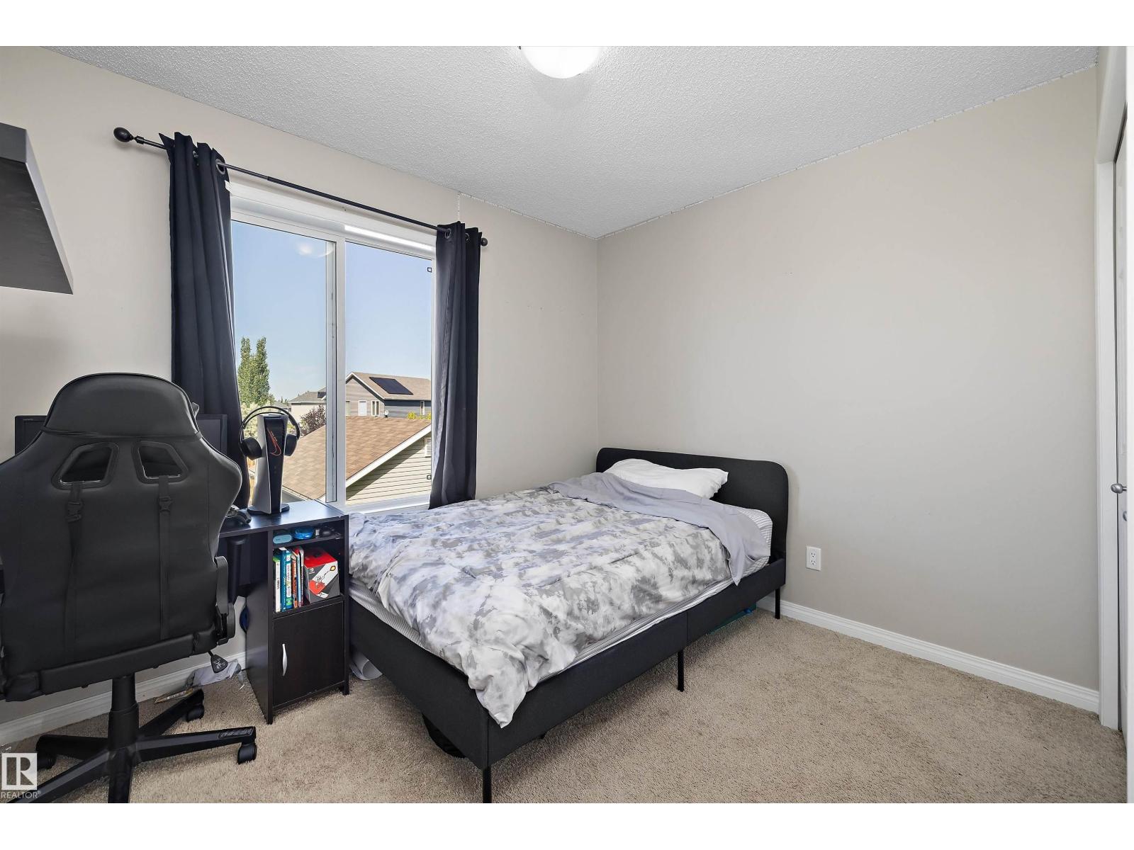 1922 74 ST SW - 31