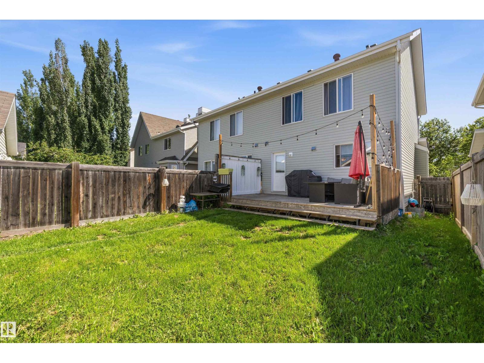 1922 74 ST SW - 37