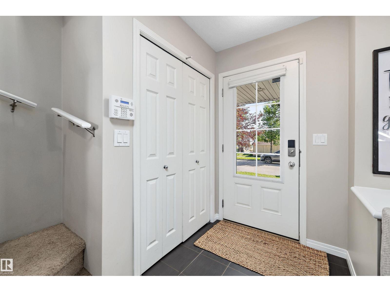 1922 74 ST SW - 6