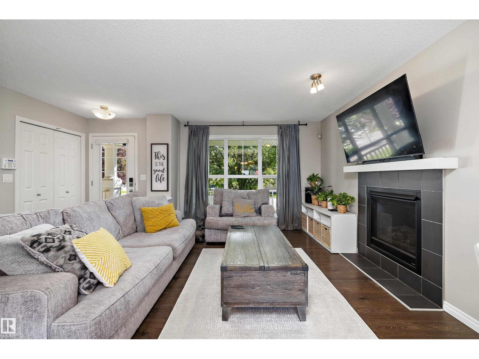 1922 74 ST SW - 9