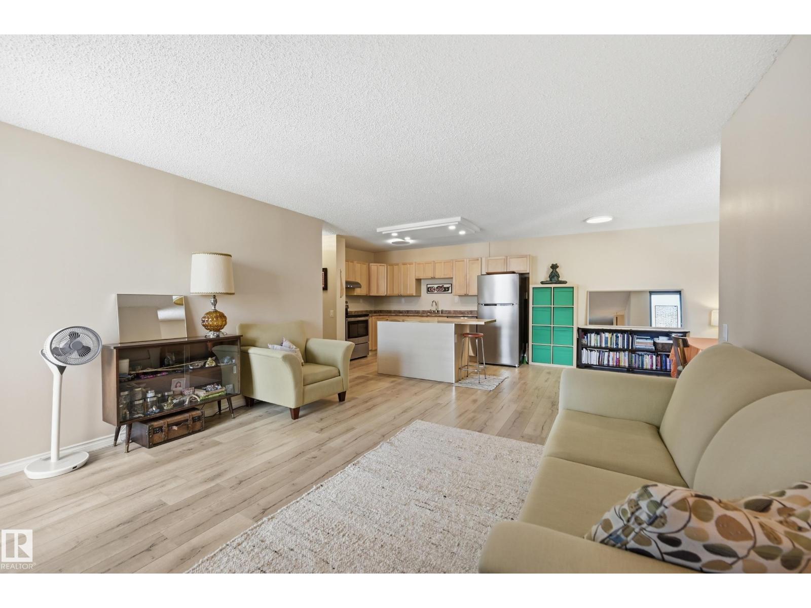 #601 10125 109 ST NW - 10